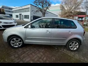 Volkswagen Polo Polo IV  5-Türer 1.6 Comfortline Bild 5