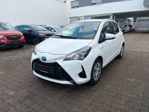 Toyota Yaris Hybrid Comfort*ERSTE HAND*KAMERA*