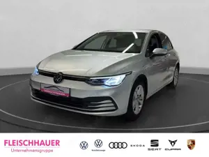 Volkswagen Golf VIII Life 2.0 TDI DSG Navi+LED+ACC+Kamera+App-conn