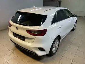 Kia Ceed / cee'd Ceed 1.6 CRDi Edition 7 Bild 3