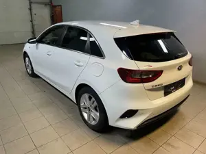 Kia Ceed / cee'd Ceed 1.6 CRDi Edition 7 Bild 4