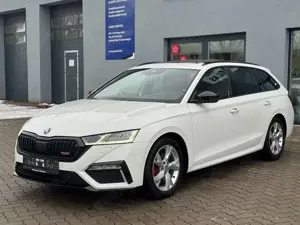 Skoda Octavia Combi RS Plus 4x4 °Pano°StdHz°HUP°AHK°