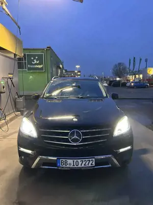 Mercedes-Benz ML 350 BlueTEC 4MATIC 7G-TRONIC