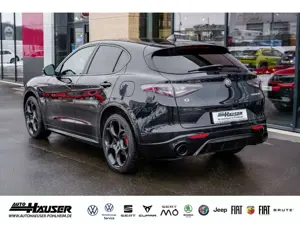 Alfa Romeo Stelvio Competizione 2.2 Diesel AT8 Q4 PANO HARMAN-KARDON Bild 4