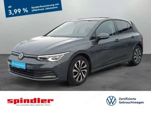 Volkswagen Golf VIII Active 2.0 TDI DSG / Pano, Matrix, AHK