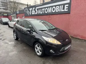 Ford Fiesta 1.25 Titanium ( Tüv  Service Neu )