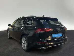 Volkswagen Golf Variant Golf VIII Variant 2.0 TDI Style DSG LED Navi Bild 3
