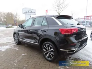 Volkswagen T-Roc Style m. KLIMAAUT+KAMERA+SHZ+BLUET+ALU+GJR Bild 3