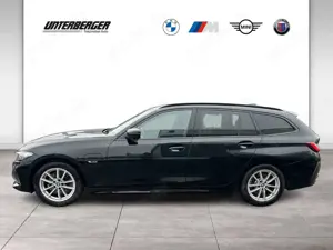 BMW 330 e Touring HiFi DAB Komfortzg. ACC + StopGo Bild 3