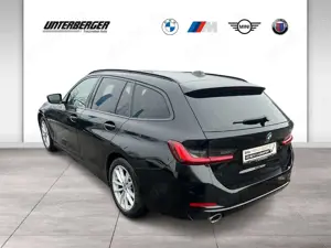 BMW 330 e Touring HiFi DAB Komfortzg. ACC + StopGo Bild 4