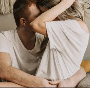  Suche eine Türkin 18 bis 30 Jahre alt für sexuelle Begegnungen...