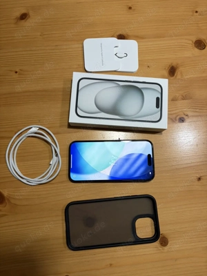 Apple iPhone 15 128GB schwarz iphone 15 mit verpakung und Zubehör 