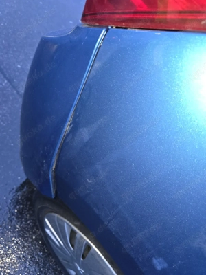 Mitsubishi space star 1.0 Basis UNFALL Bild 3