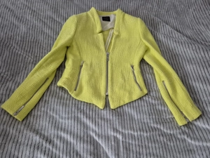 Gelber Damen Blazer mit Struktur