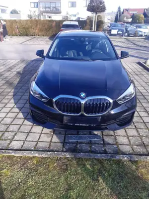 BMW 118 1er 118i Bild 3