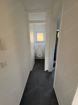 Schöne 3 Zimmer Wohnung mit offenem Essbereich und Balkon in Waiblingen Bittenfeld Bild 2