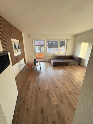 Schöne 3 Zimmer Wohnung mit offenem Essbereich und Balkon in Waiblingen Bittenfeld Bild 5