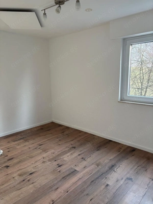 Schöne 3 Zimmer Wohnung mit offenem Essbereich und Balkon in Waiblingen Bittenfeld Bild 6