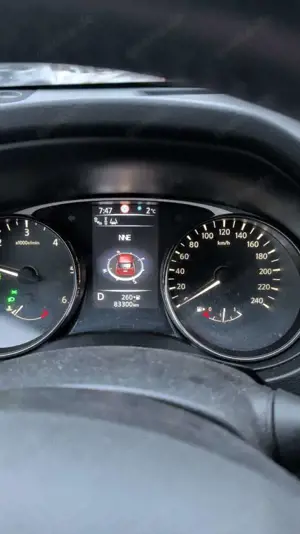 Nissan X-Trail 2.0 dCi ALL-MODE 4x4i Xtronic Acenta Bild 5