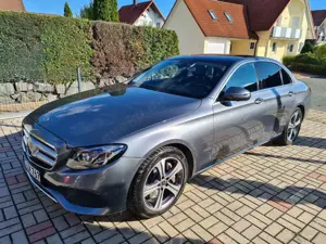 Mercedes-Benz 350 Avantgarde 4MATIC AHK Unfallfrei, 8-Fach bereift