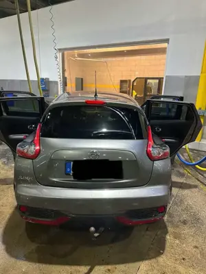 Nissan Juke 1.6 Xtronic N-Connecta Bild 2
