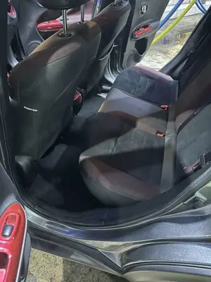 Nissan Juke 1.6 Xtronic N-Connecta Bild 4