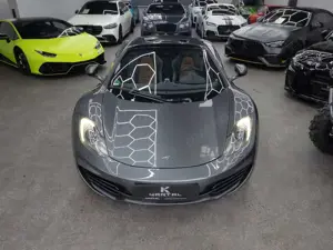 McLaren MP4-12C Spider 3.8 V8 Spider *Carbon*Scheck*