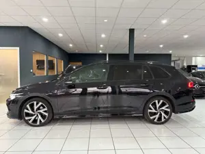 Volkswagen Golf VIII 2.0 TDI R-Line*DSG*ACC*KAMERA*IQ-MATRI Bild 2