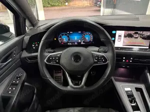 Volkswagen Golf VIII 2.0 TDI R-Line*DSG*ACC*KAMERA*IQ-MATRI Bild 5