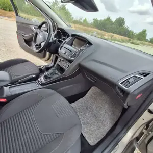 Ford Focus Focus 1.5 EcoBoost Start-Stopp-System Titanium Bild 4