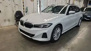 BMW 318 d T Shadow-Line ACC*RÜCKKAM*WIDE*LED*HIFI*TOP