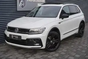 Volkswagen Tiguan 2.0 TDI R-LINE|HIGHLINE|VIRTUAL|PANO|AHK