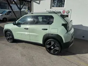 Fiat Grande Panda 1.2 Hybrid 74 kW La Prima Bild 4