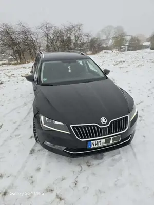 Skoda Superb Combi 1.6 TDI Ambition Xen. AHZ, Standh. Bild 1
