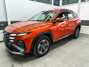 Hyundai TUCSON STYLE TRANSPORTSCHADEN KLIMAAUTOMATIK TOTWINKEL...
