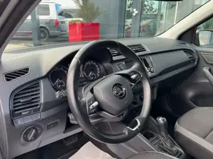 Skoda Fabia Combi DSG Ambition PDC Bild 4