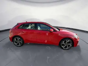 Audi A3 40 TFSIe Sportback S tronic S line *LED*PANO* Bild 5