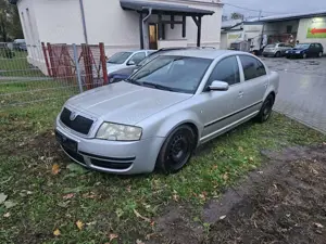 Skoda Superb Elegance Bild 2