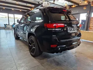Jeep Grand Cherokee 6.2 V8 Trackhawk*Monster*710 PS* Bild 5