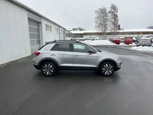 Volkswagen T-Roc 2.0 TDI DSG Life GOAL 175€ m.20% Anz. AHKTravelA Bild 5