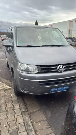 Volkswagen T5 Caravelle Transporter T5 TDI Lang DSG Comfortline
