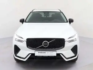 Volvo XC60 T8 Ultra Dark Recharge Plug-In Hybrid AWD Bild 2