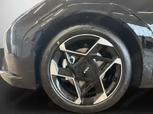 Kia EV4 Fastback GT-Line 81 kWh Sitzventilation vorne Bild 4