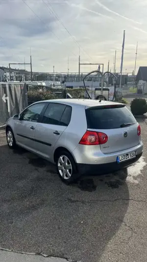 Volkswagen Golf 1.6 Trendline Bild 5