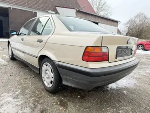 BMW 316 i TÜV NEU mit H-Zulassung Oldtimer Gutachten - image 5