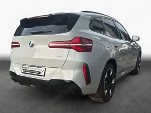 BMW X3 20 xDrive *AHK*Sportpaket* Bild 2