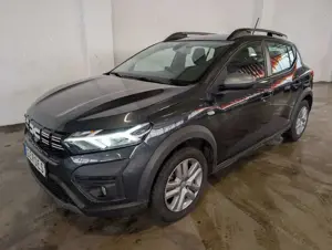 Dacia Sandero Bild 2