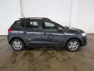 Dacia Sandero Bild 4