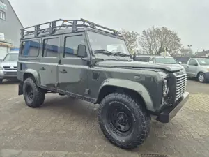 Land Rover Defender 110 Station Wagon SE *Klima/Winter Paket*