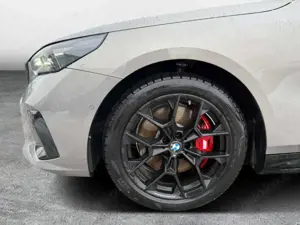 BMW i5 eDrive40 Touring M-Sport Pro/ACC/AHK/eSIM Bild 3